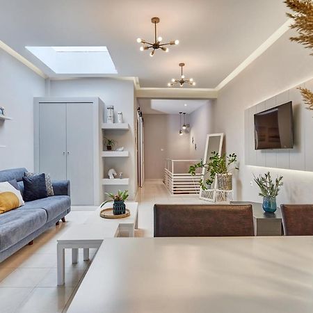 Old Town Luxury Velvet Apartment Rhodes City Buitenkant foto