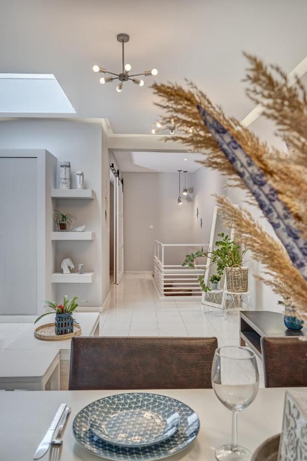 Old Town Luxury Velvet Apartment Rhodes City Buitenkant foto
