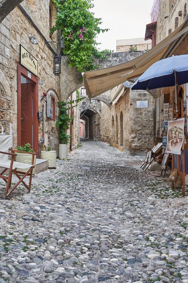 Old Town Luxury Velvet Apartment Rhodes City Buitenkant foto