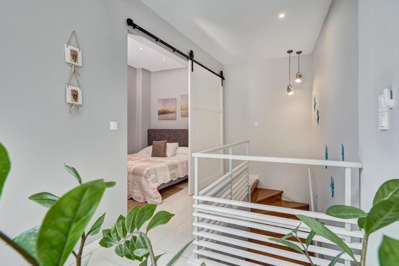 Old Town Luxury Velvet Apartment Rhodes City Buitenkant foto