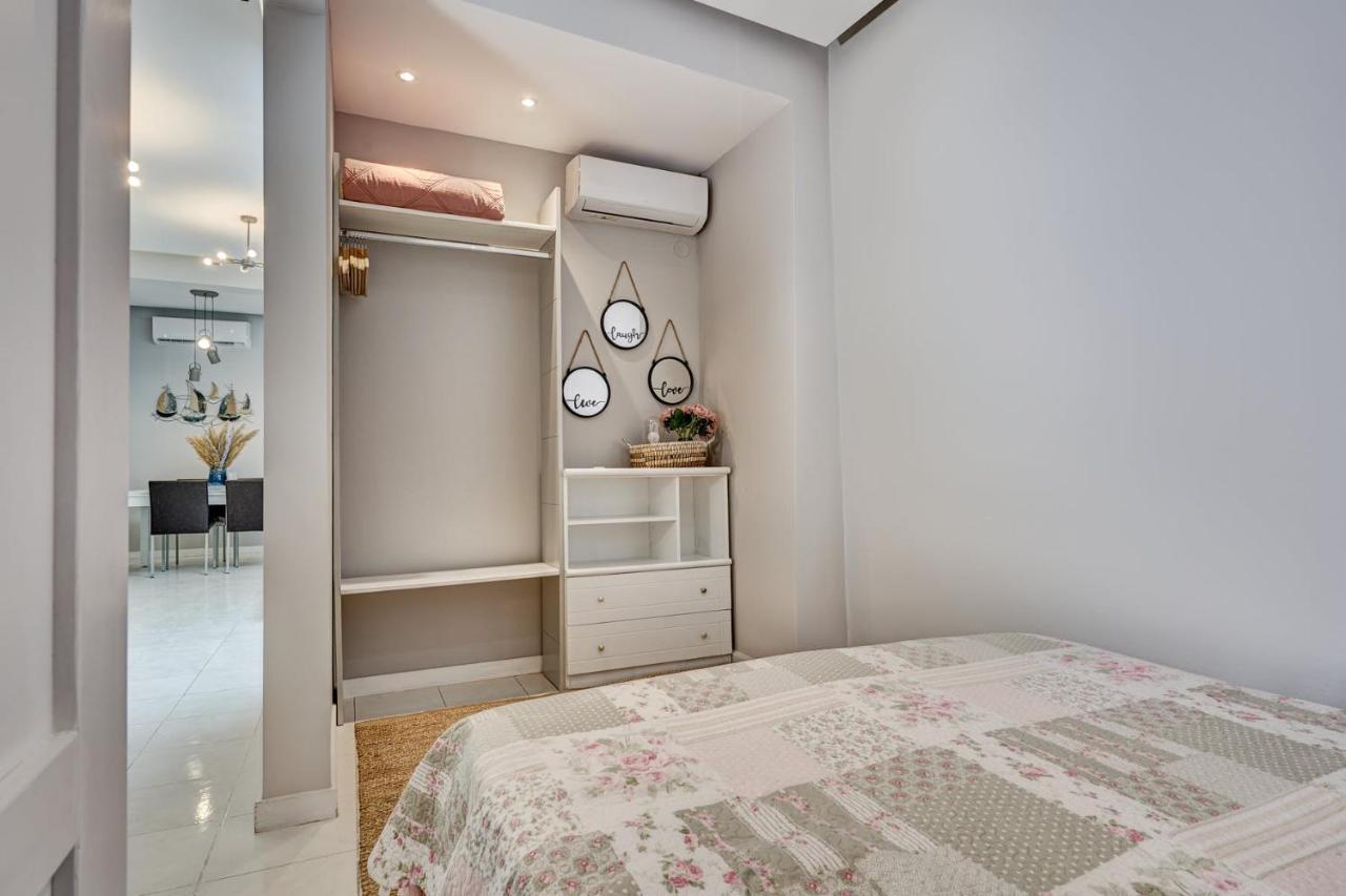 Old Town Luxury Velvet Apartment Rhodes City Buitenkant foto