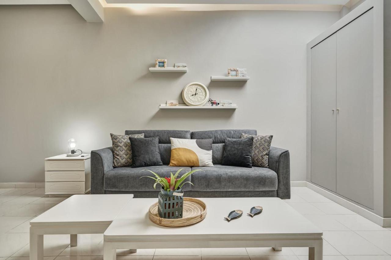 Old Town Luxury Velvet Apartment Rhodes City Buitenkant foto