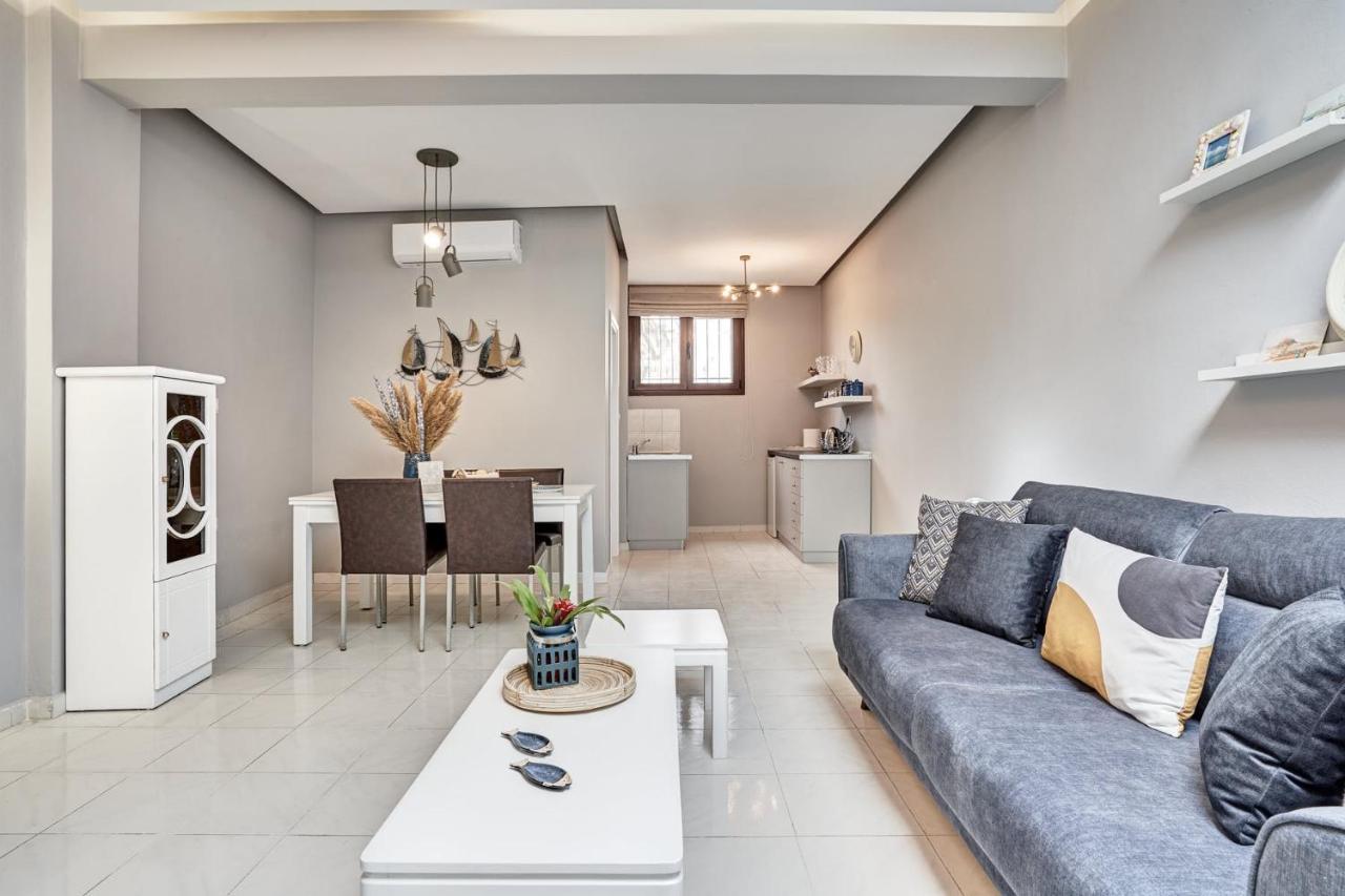 Old Town Luxury Velvet Apartment Rhodes City Buitenkant foto