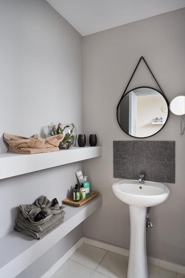 Old Town Luxury Velvet Apartment Rhodes City Buitenkant foto